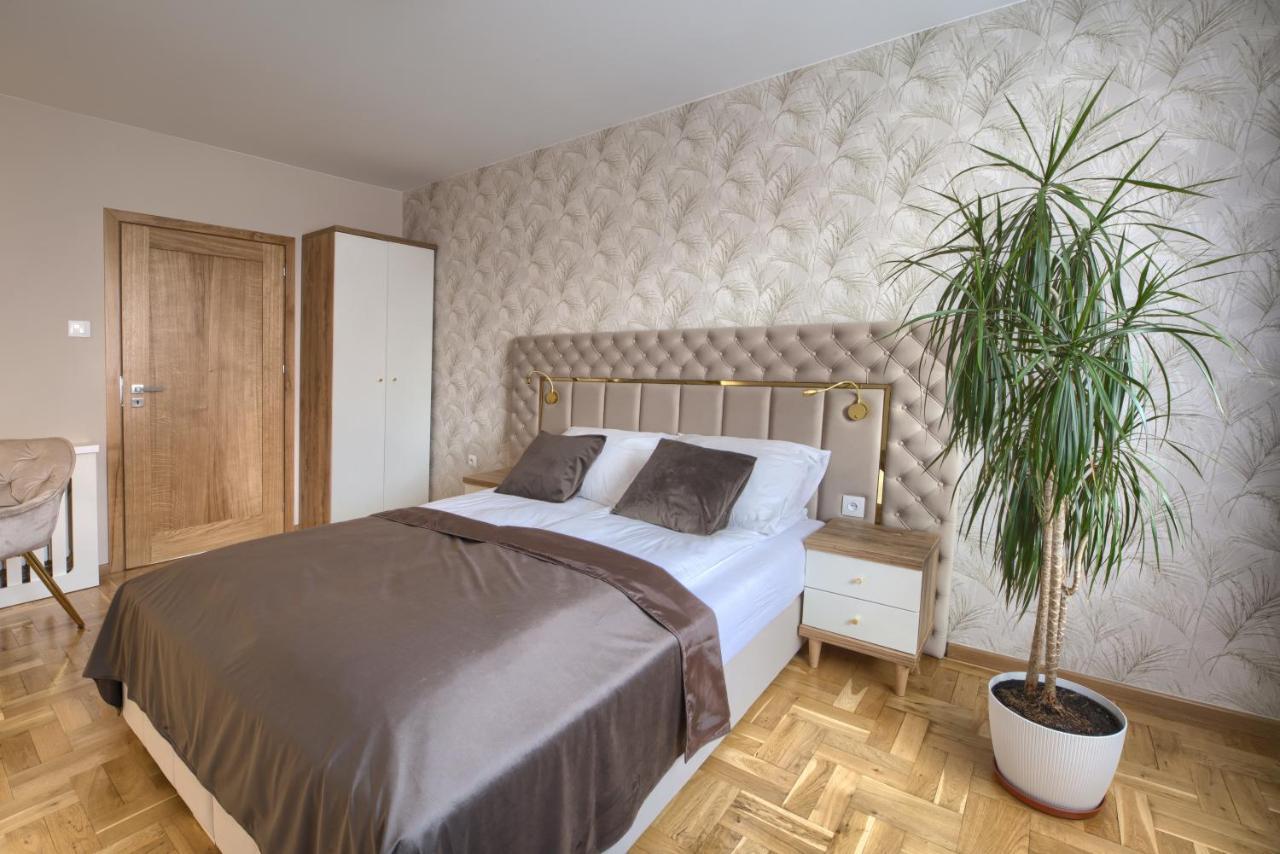 Apart-Wita Wadowice Extérieur photo