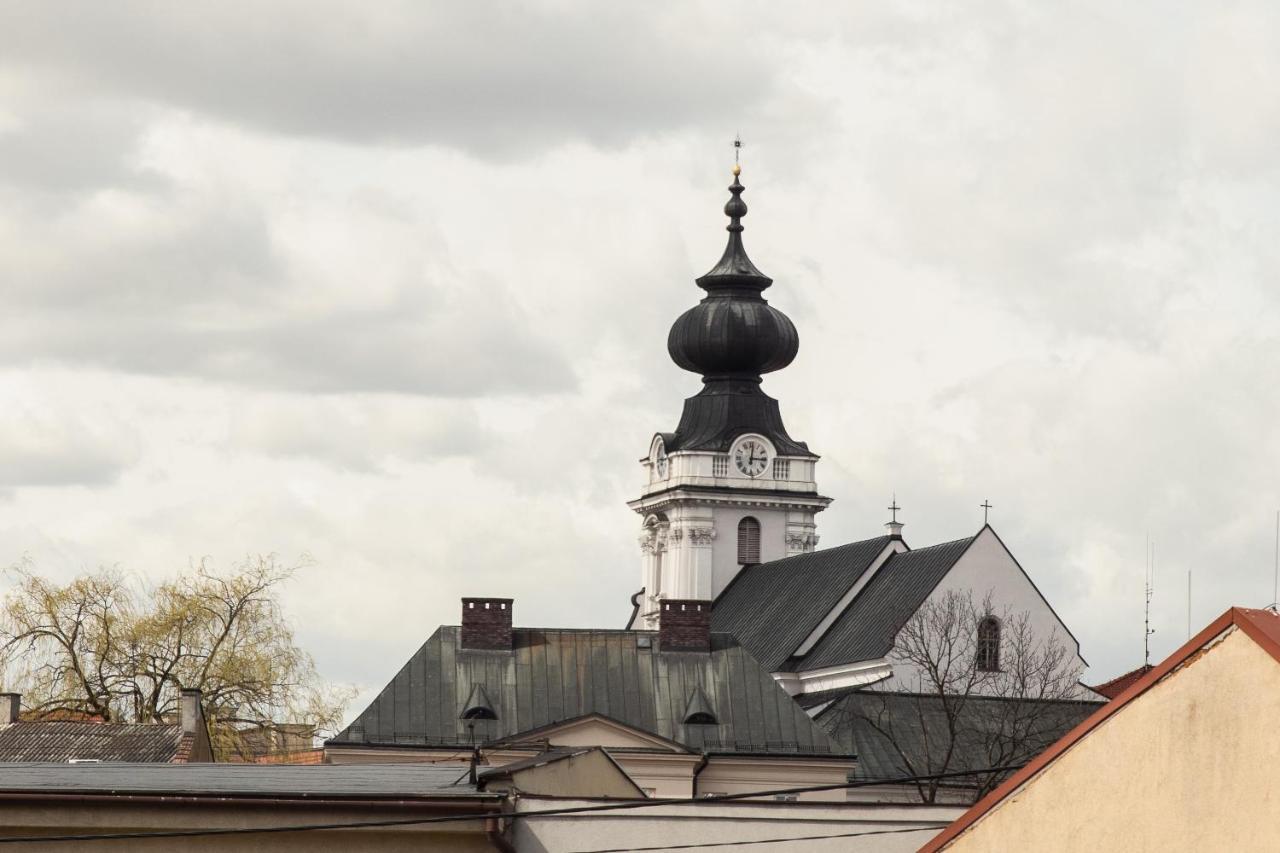 Apart-Wita Wadowice Extérieur photo