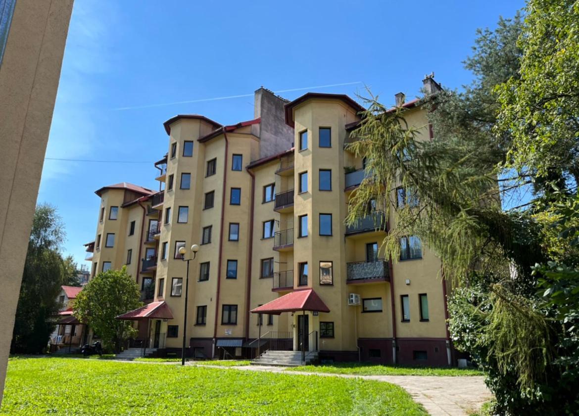 Apart-Wita Wadowice Extérieur photo